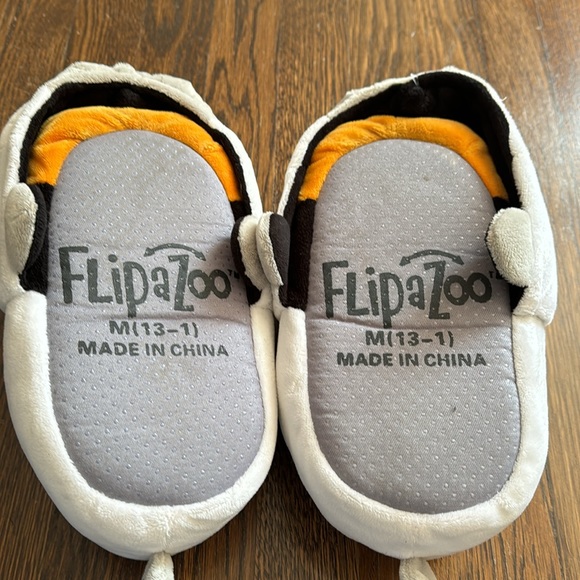 Flipazoo kids slippers size M 13–1 - Picture 3 of 3